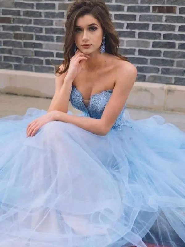 Elegant Long Dresses A Line Sweetheart Appliques Floor-length Tulle Prom Dress