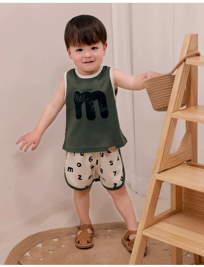 Toddler/Kid's Color Block Letter Print Vest with Shorts Set (2 Designs)